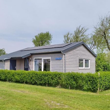 Het Dobbertje, Charmant Houten Huisje Sint Maartensvlotbrug Eksteriør bilde