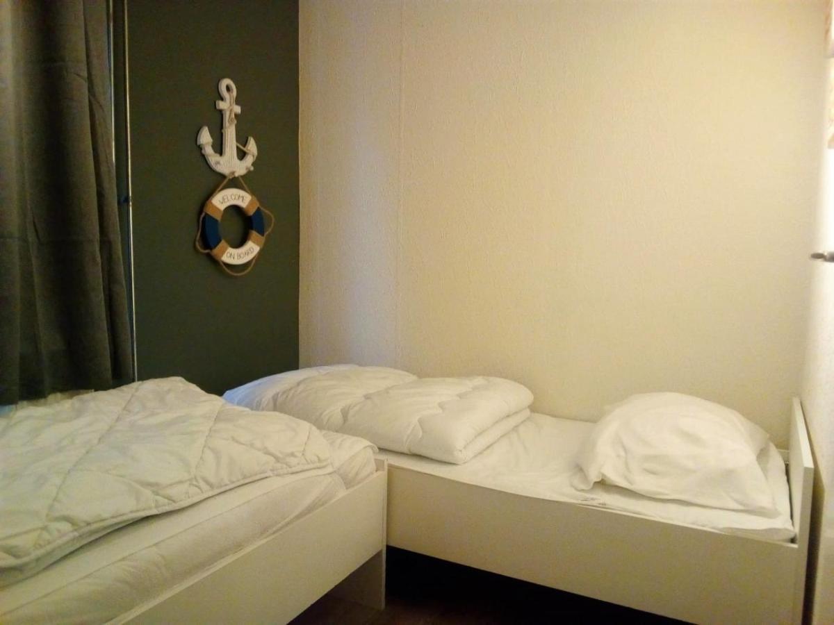 Het Dobbertje, Charmant Houten Huisje Sint Maartensvlotbrug Eksteriør bilde